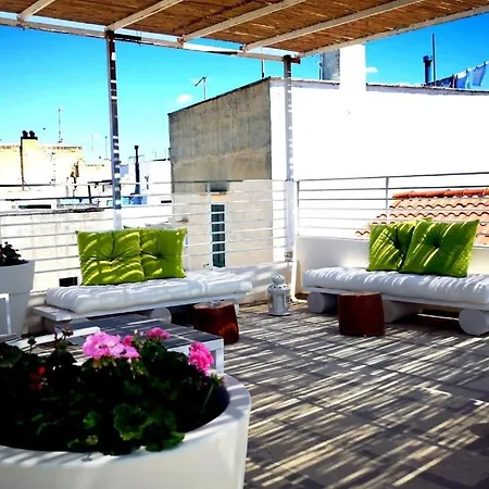 Elamar Bed & Breakfast 3*