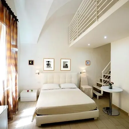 Elamar Oda ve Kahvaltı